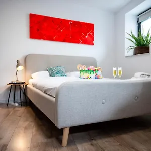 Lazynest Hotel de apartamente Bucureşti