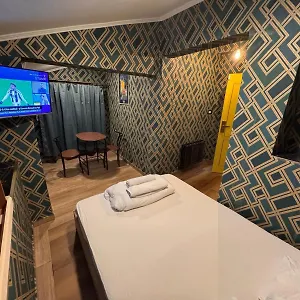 Harry Piata Romana Hotel Bucureşti
