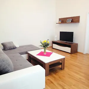 Apartment Exclusive