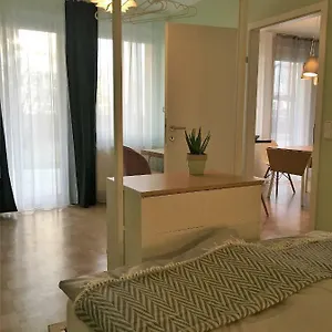 Terrace By Bestchoice - Free Parking - Self Check-in Appartamento Graz