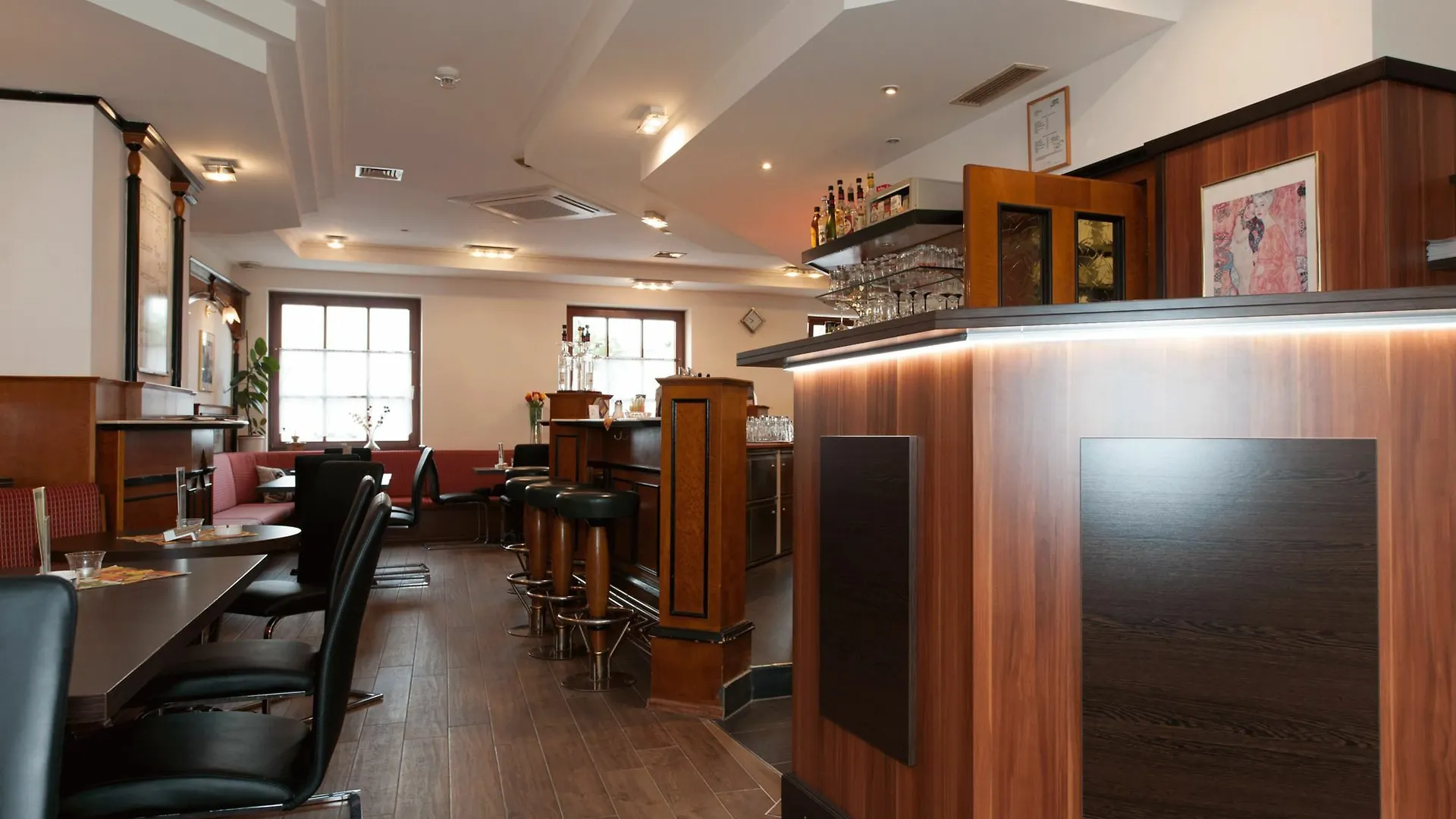 Hotel Koenig Vienna 3*,  Austria
